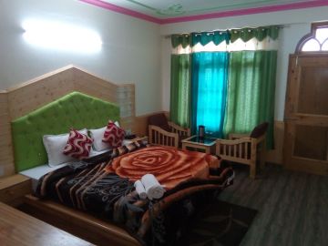 Experience 4 Days Delhi to Shimla Trip Package