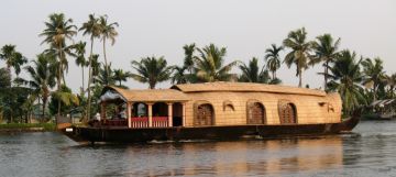 Beautiful Alleppey Tour Package for 5 Days from Cochin
