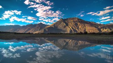 5 Days 4 Nights Leh, Nubra Valley with Pangong Trip Package