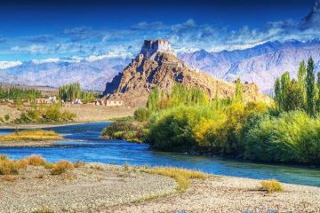 5 Days 4 Nights Leh, Nubra Valley with Pangong Trip Package