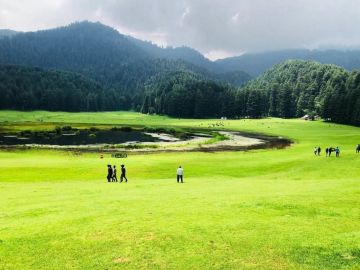 Best 5 Days 4 Nights Dharamshala, Dalhousie and Delhi Trip Package