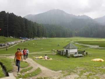 Best 5 Days 4 Nights Dharamshala, Dalhousie and Delhi Trip Package