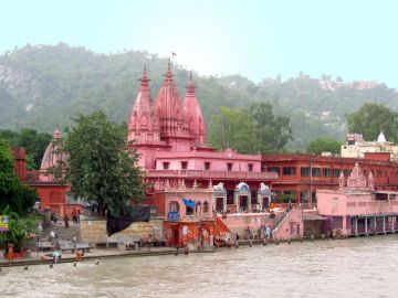 HOLY STEP TO KASHI & HARIDWAR