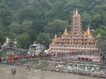 HOLY STEP TO KASHI & HARIDWAR