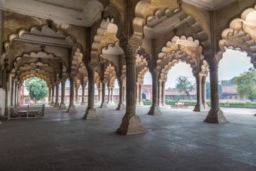 Ecstatic 2 Days Agra Tour Package