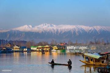 Family Getaway 6 Days Srinagar Trip Package