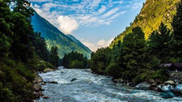 Family Getaway 3 Days 2 Nights Day 01 Delhi - Kasol Holiday Package