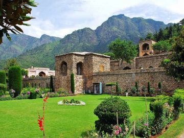 Best 6 Days Srinagar to Pahalgam Holiday Package