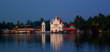 Amazing 4 Days Mararikulam to Alleppey Tour Package