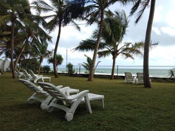 Family Getaway 4 Days Bentota Tour Package