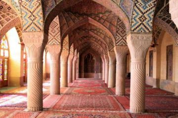 Pleasurable Shiraz Iran Tour Package for 3 Days 2 Nights