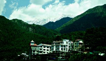 Experience 3 Days 2 Nights Dharamshala Trip Package