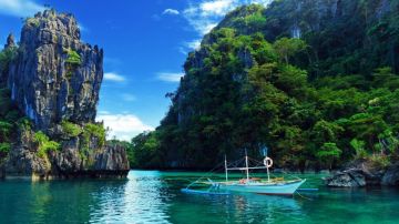 Best 5 Days Return Home With Wonderful Memories to Bangkok- Day Free For Leisure Holiday Package