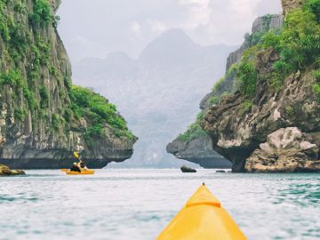 10 Days Hanoi Arrival Walking Tour, Hanoi City Tour, Hanoi Halong Bay and Halong Hanoi Fly To Hoian Trip Package