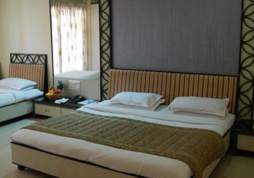 Beautiful 2 Days 1 Night Mahabaleshwar Tour Package by Travel Dhamaal Holidays and Tours