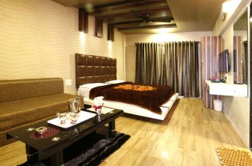 Pleasurable 2 Days Mahabaleshwar and Mahabaleshwar Panchagani Tour Package