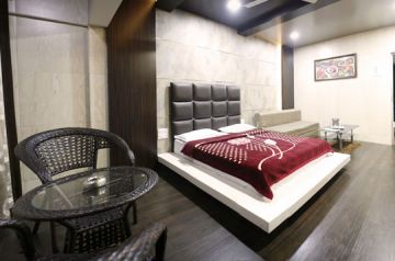 Pleasurable 2 Days Mahabaleshwar and Mahabaleshwar Panchagani Tour Package