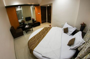 Experience 2 Days Mahabaleshwar Panchagani Vacation Package