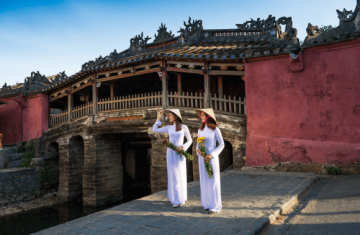 Experience 8 Days Mai Chau - Pa Co Hang Kia Cun Pheo Mai Hich Holiday Package