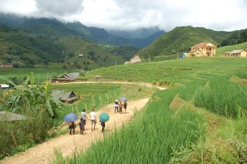 Experience 8 Days Mai Chau - Pa Co Hang Kia Cun Pheo Mai Hich Holiday Package