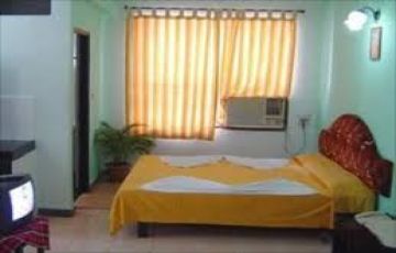 Beautiful 2 Days Goa and North Goa Beaches Tour Package