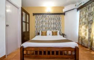 Goa with North Goa Beaches Tour Package for 2 Days 1 Night