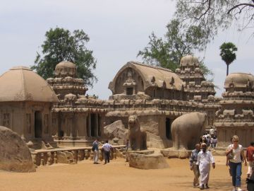 Memorable 5 Days Chennai, Mahabalipuram with Pondicherry Trip Package
