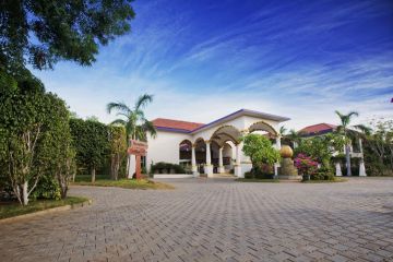 Pleasurable 3 Days 2 Nights Pondicherry Holiday Package