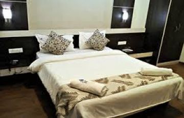 Ecstatic 2 Days Mysore with Ooty Trip Package