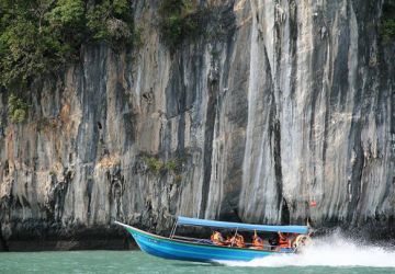 Heart-warming 5 Days 4 Nights Kuala Lumpur and Langkawi Trip Package