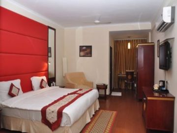 Heart-warming 2 Days Jaipur Tour Package