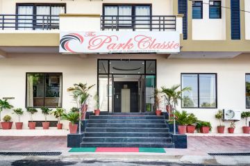 Magical 5 Days After Breakfast Check Out From Hotel And Transfer To Udaipur to Udaipur Holiday Package