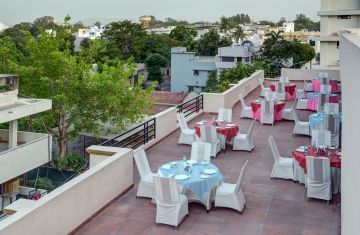 Magical 5 Days After Breakfast Check Out From Hotel And Transfer To Udaipur to Udaipur Holiday Package
