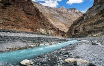 Family Getaway 7 Days Leh to Turtuk Vacation Package