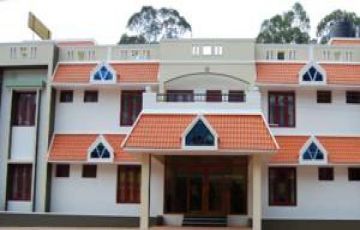 Best 4 Days 3 Nights Cochin, Munnar with Alleppey Trip Package