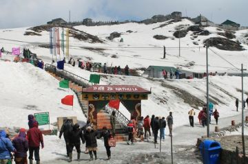 Heart-warming 9 Days 8 Nights Gangtok, Pelling, Ravangla with Darjeeling Vacation Package