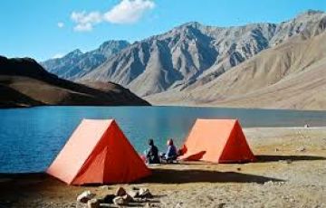 Marvellous Chandratal lake - tour