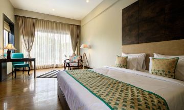 Experience 2 Days Jaipur Tour Package