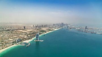 Best 5 Days 4 Nights Dubai and New Delhi Trip Package