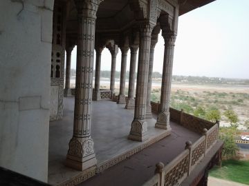 Memorable 5 Days Delhi, Agra and Jaipur Holiday Package