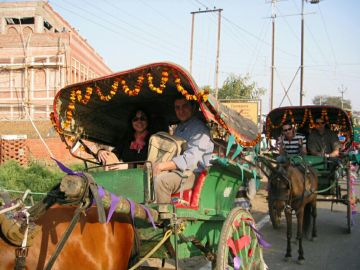 Experience 3 Days 2 Nights Agra Offbeat Trip Package