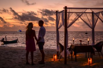 Magical 5 Days 4 Nights Full Day Island Hopping Holiday Package