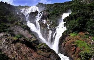 Pleasurable 4 Days Goa to Dodhsagar Waterfall Holiday Package