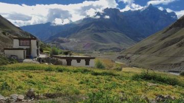 Ecstatic Gulmarg Tour Package for 7 Days