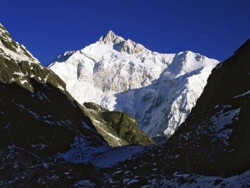 4 Days 3 Nights Darjeeling Holiday Package by Triplounge