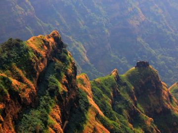 Experience 4 Days 3 Nights Pune, Mahabaleshwar and Lonavala Trip Package