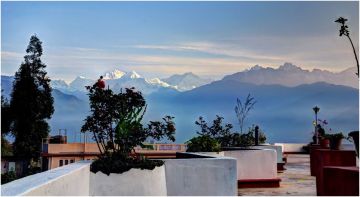 Pleasurable Pelling Tour Package for 5 Days