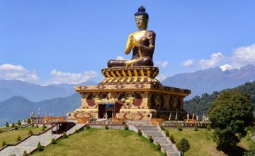 Memorable 5 Days BAGDOGRA OR NJP RAILWAY STATION to Pelling Sightseeing Holiday Package
