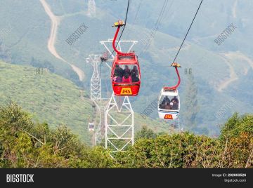 Best 10 Days 9 Nights Gangtok, Gangtok City Tour, Tsomgo Lake And New Baba Mandir and Lachung Vacation Package