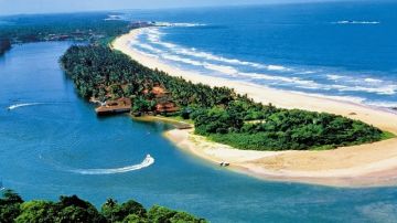8 Days 7 Nights Kandy, Nuwara Eliya, Bentota and Colombo Tour Package
